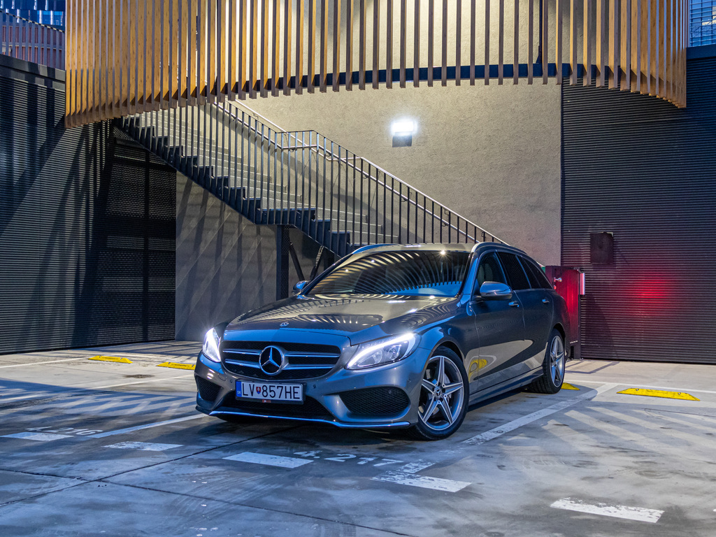 Mercedes-Benz C Class Gray Combi
